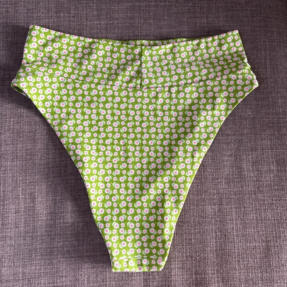 Aerie high waisted swimsuit bottom - Picture 2 of 4